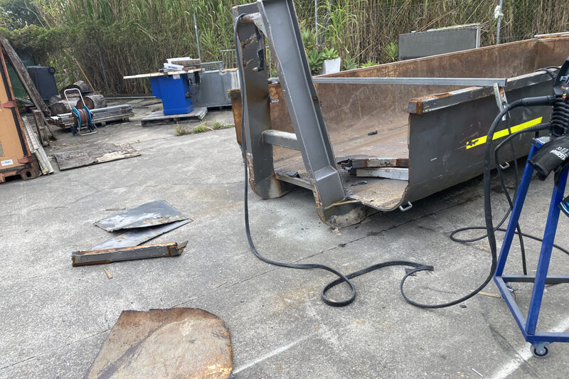 Commercial skip bin repair